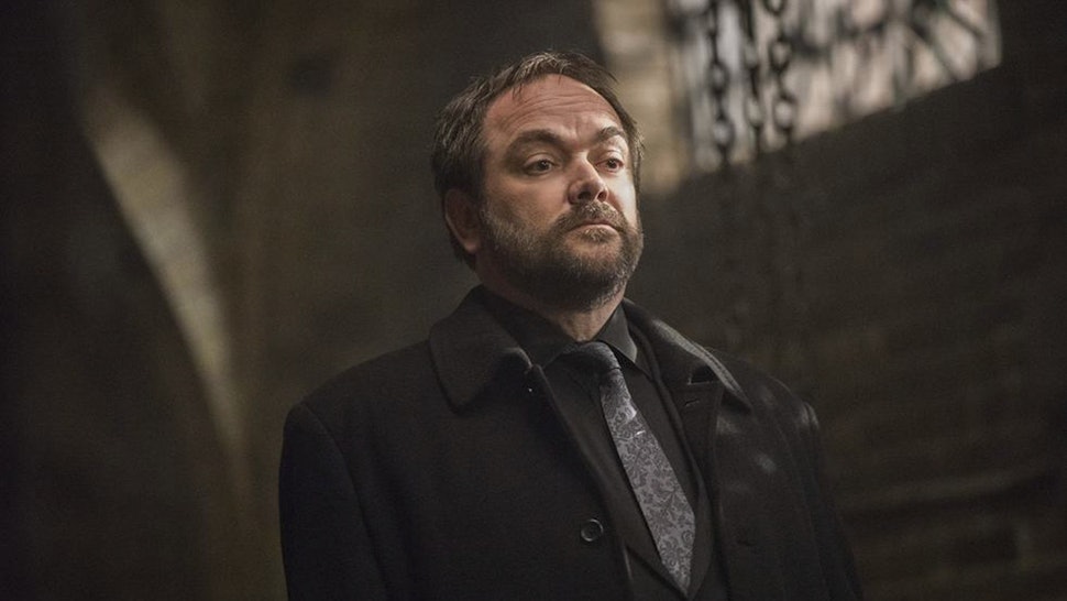 Why Isn T Crowley On Supernatural Season 13 Mark Sheppard Isn T