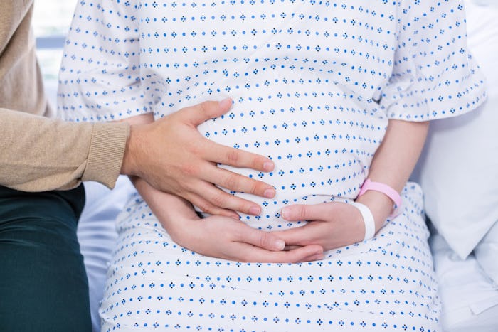 Woman experiencing endometriosis during her pregnancy