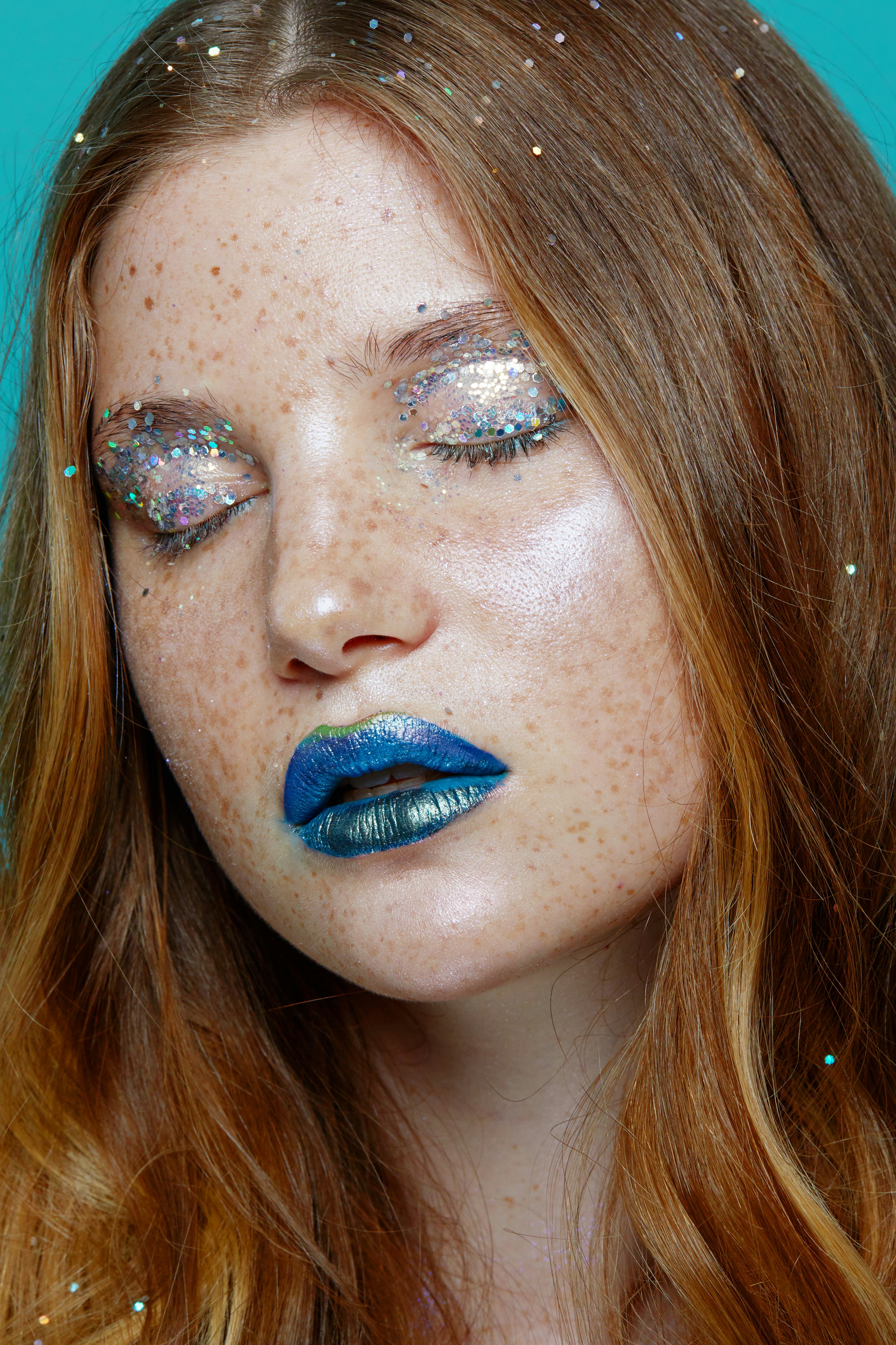 3 Mermaid Makeup Tutorials For Halloween That Are Way Easier Than They Look
