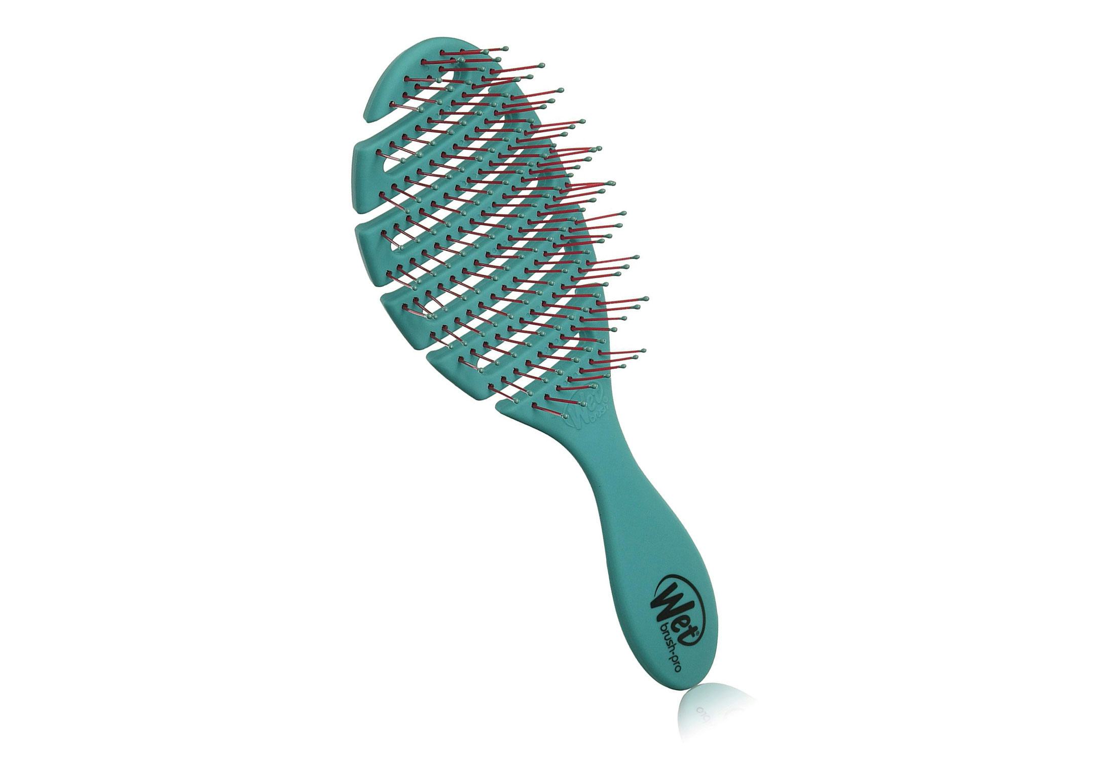 The 5 Best Hair Brushes For Wet Hair