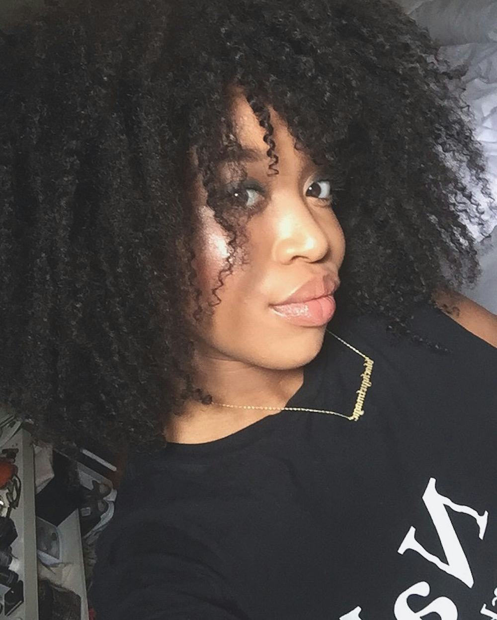 I Wore A Wig Named Lola For A Year You Need To Know What It