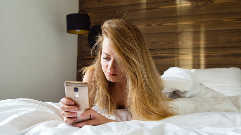 Sexy Texts To Send Your Partner Before Bed To Give Them
