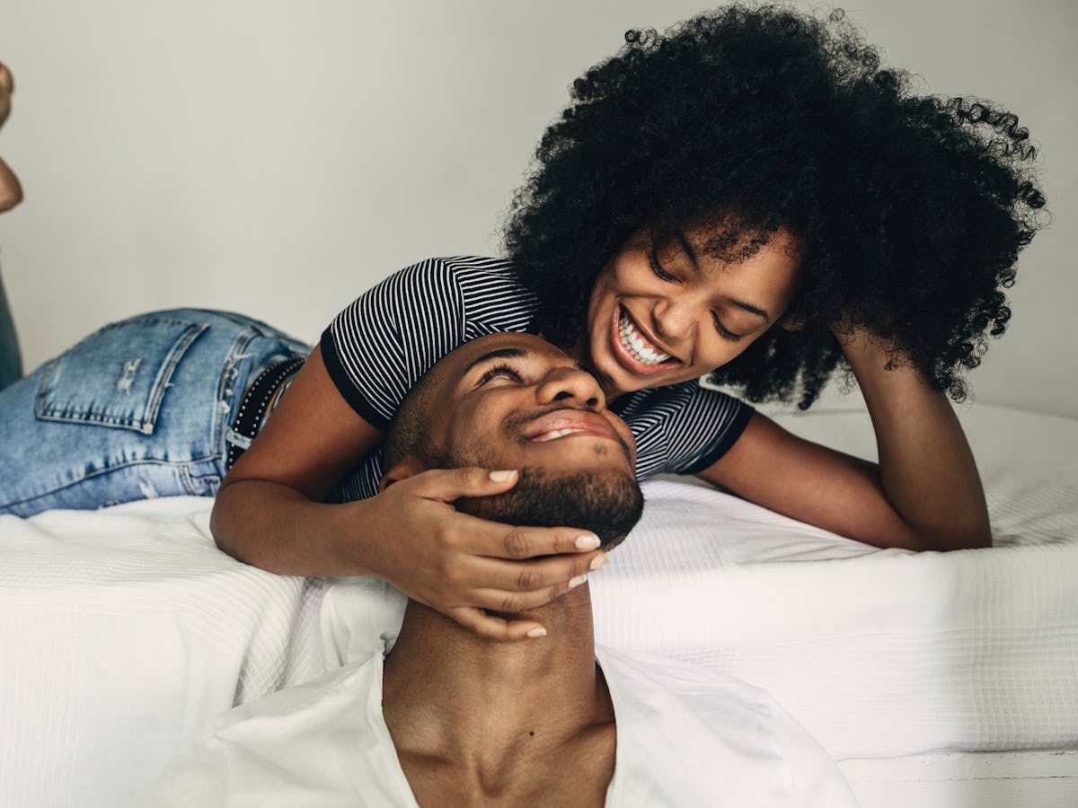 The Safe Days To Have Sex To Avoid Pregnancy, According To Science