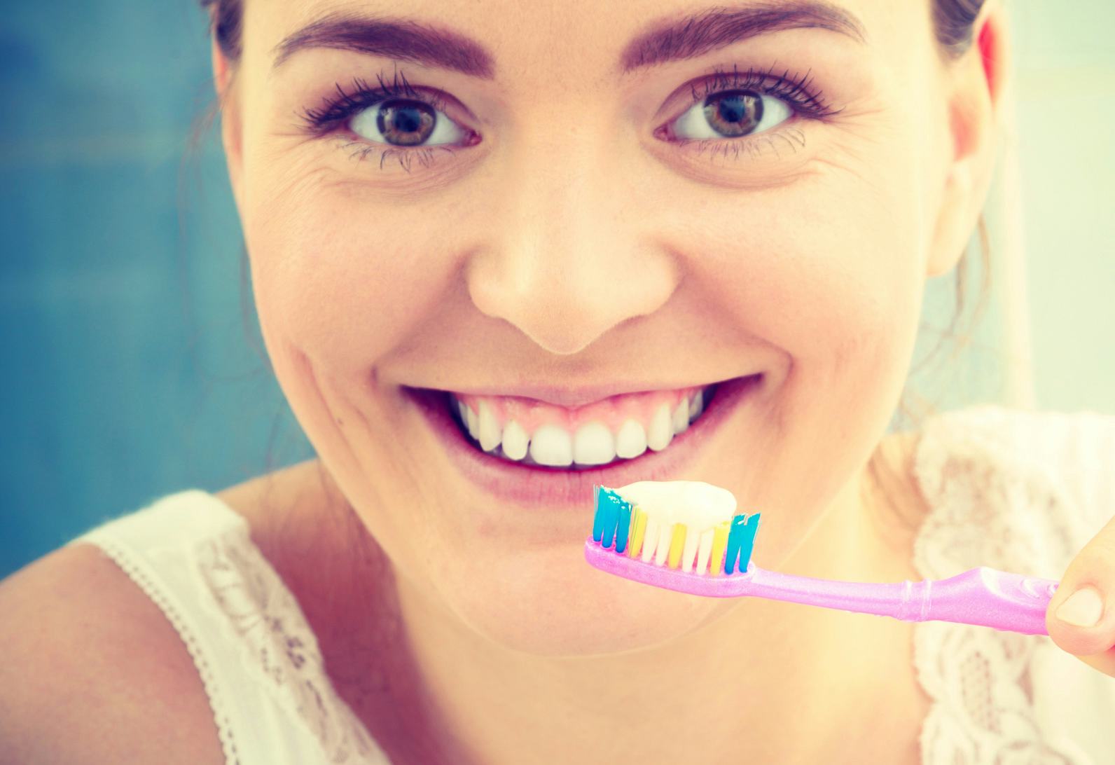 The 7 Best Whitening Toothpastes