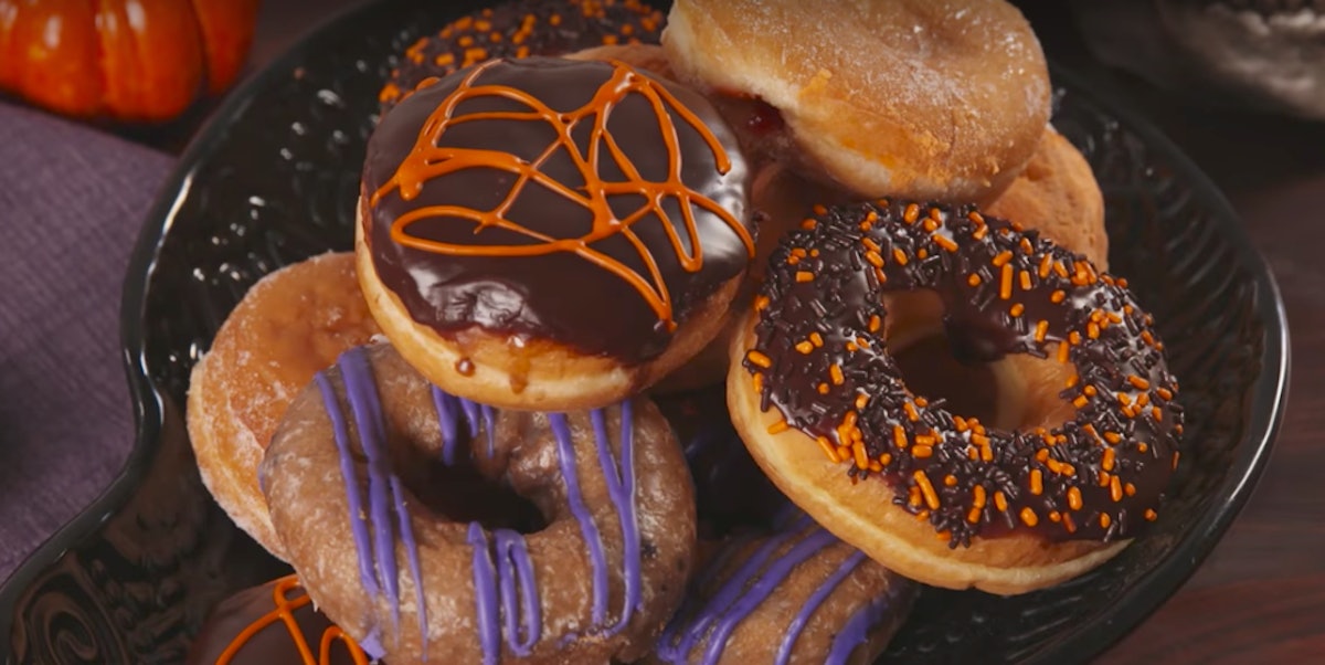 Dunkin' Donuts Halloween Selection Is Here & You'll Love The Spooky New