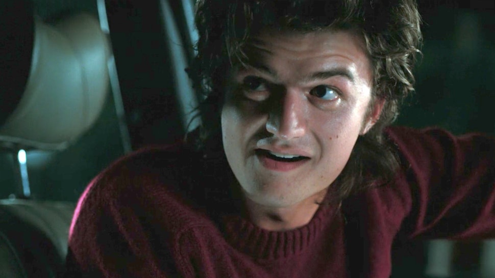 Your Steve Harrington 'Stranger Things' Season 2 Memes Are Great, But