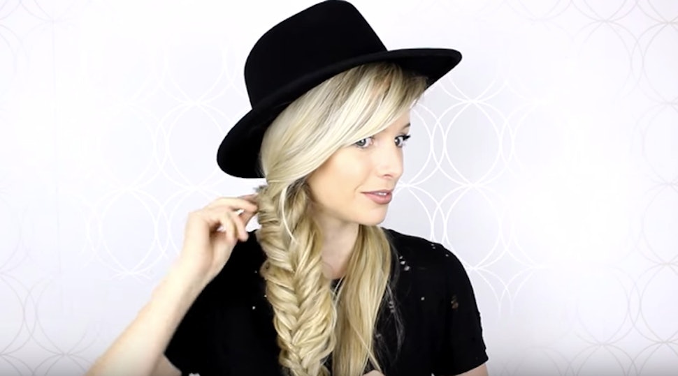 9 Hairstyles That Look Great Under A Winter Hat