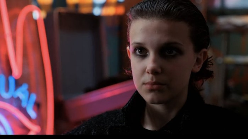 Eleven S Punk Makeover In Stranger Things 2 Is Actually Problematic