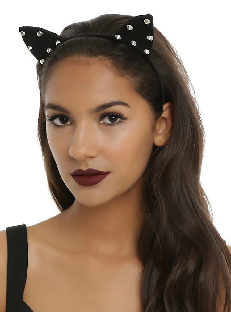 9 Little Black Dress Costume Ideas That Are Cute & Creative 9 Little Black Dress Costume Ideas That Are Cute & Creative