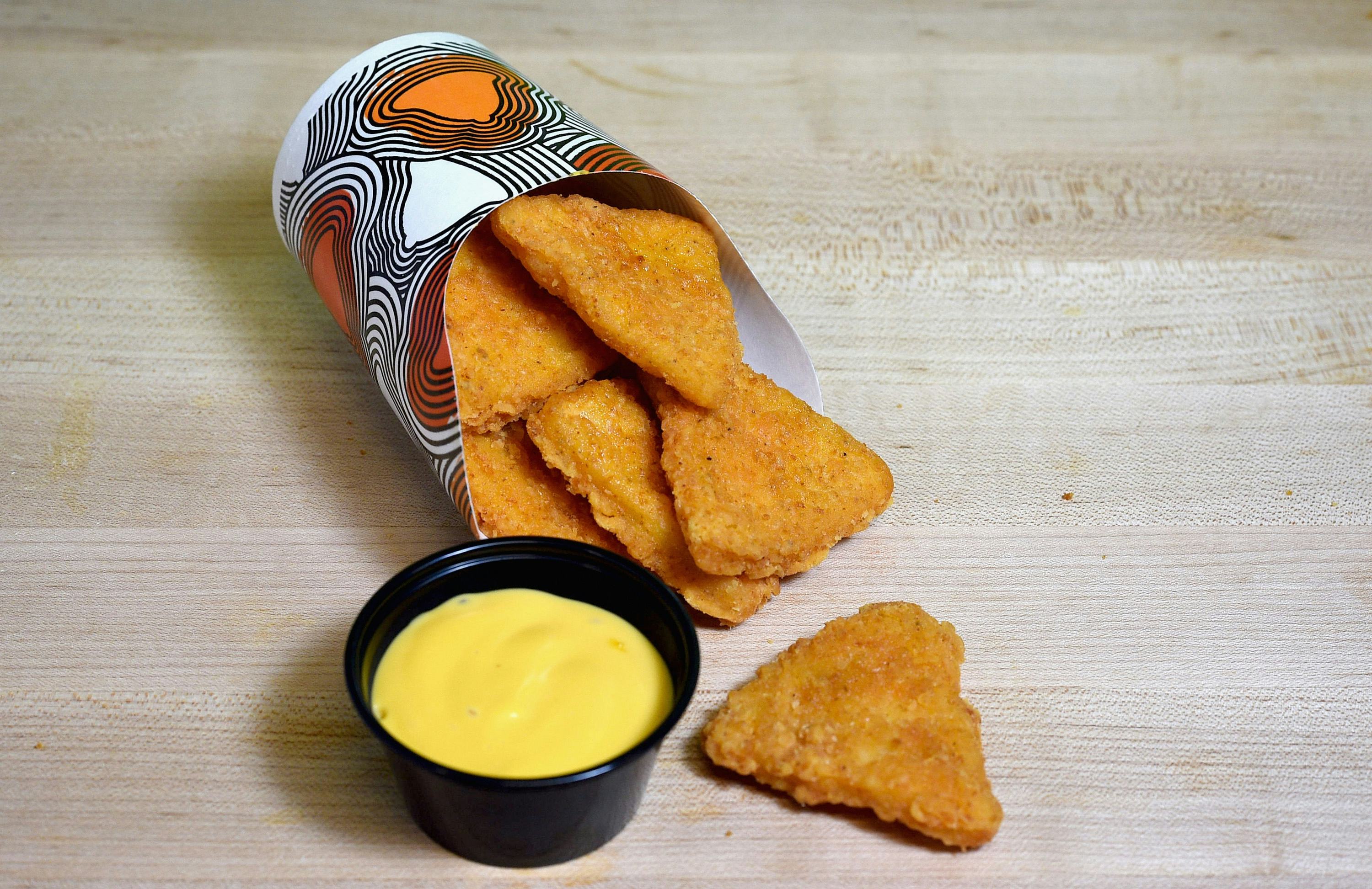 Taco Bell's Naked Chicken Chips Are Available Again Inside Cheesy New ...