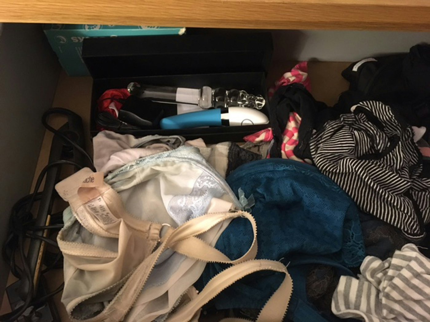 What Millennial Women Really Keep In Their Bedside Drawers pic pic