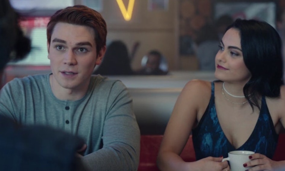 Do Archie And Veronica Stay Together On Riverdale Everything To Know