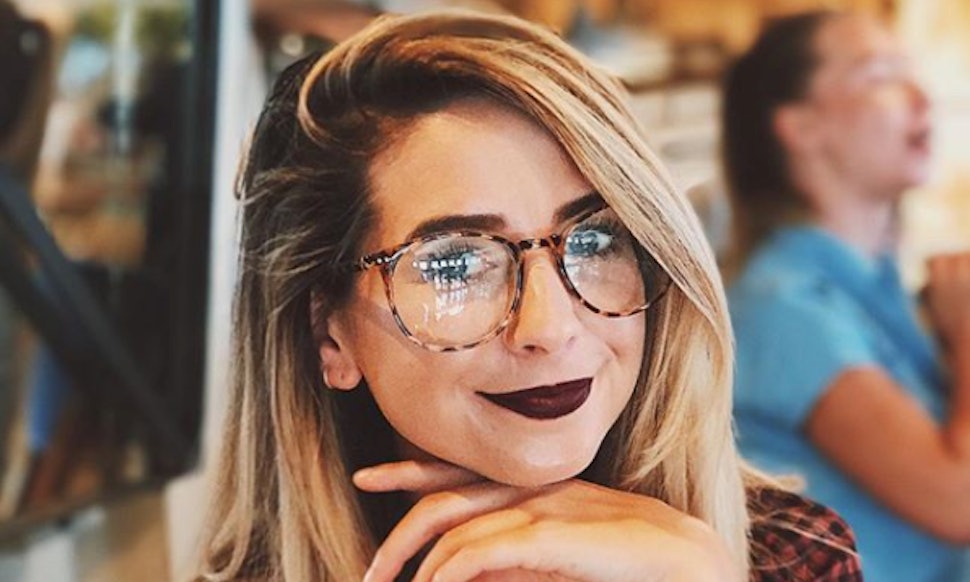 Zoella Lifestyle #39 s 12 Days Of Christmas Calendar Just Came Out Zoella Lifestyle #39 s 12 Days Of Christmas Calendar Just Came Out