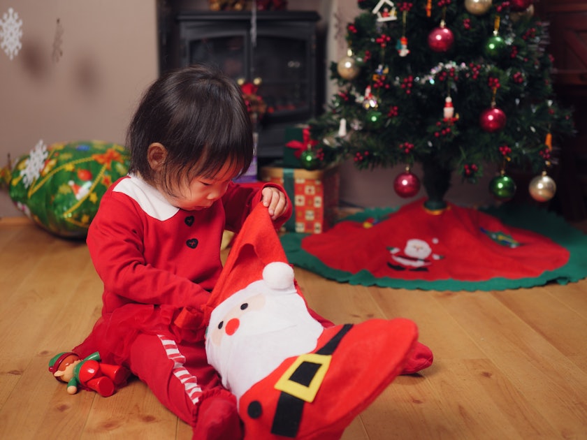 How Many Gifts Should Your Children Get At Christmas? These Parenting