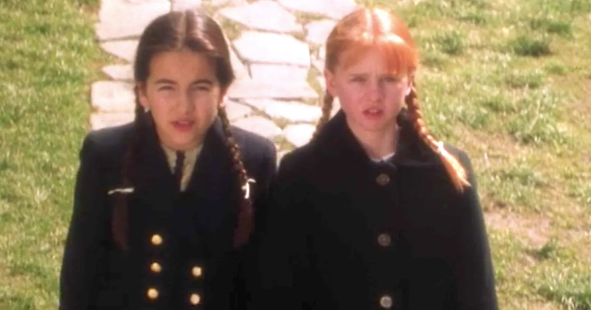 'Practical Magic' Will Leave Netflix In December 2017 & Here's Why You ...