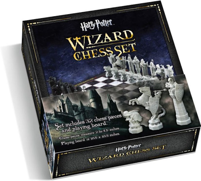 Barnes & Noble harry potter wizard chess set