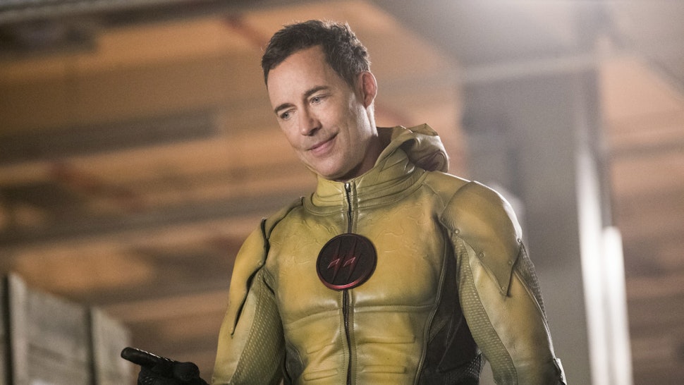 How Is Eobard Thawne Still Alive In Crisis On Earth X