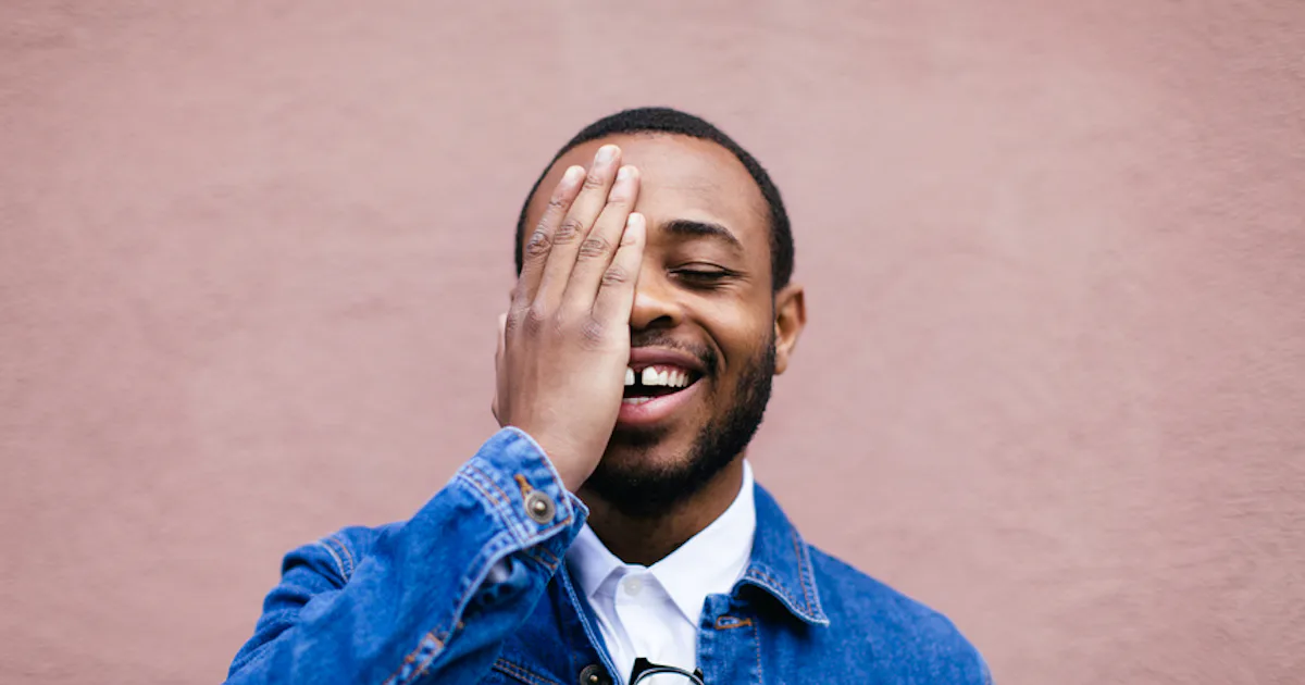 8 Awkward Moments Guys Had With Girls They Liked That'll Definitely ...