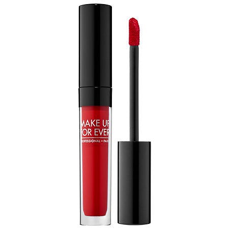 11 SmudgeProof Lipsticks For All Your Holiday Mistletoe Encounters