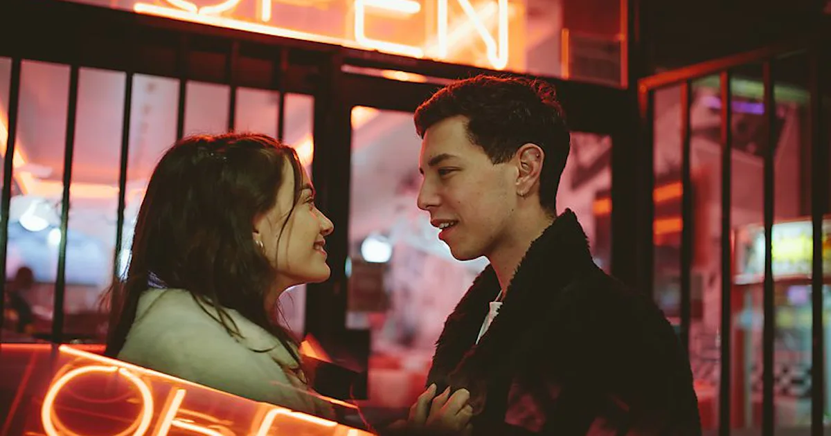 Do They Want A Relationship Or Are You Just A Hookup 4 Ways To Tell The Difference
