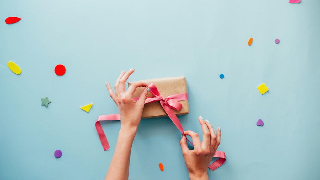 6 Homemade Gifts To Give Your Partner That Are Even More Romantic