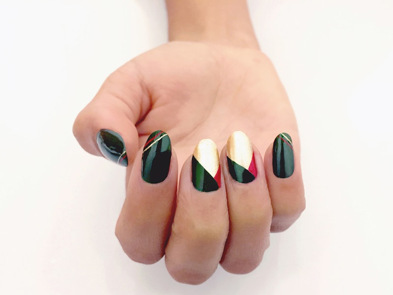 Holiday nail art looks that you can replicate at home. 