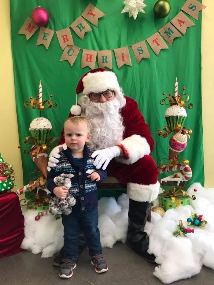 15 Parents Share Their Worst Santa-Related Disasters