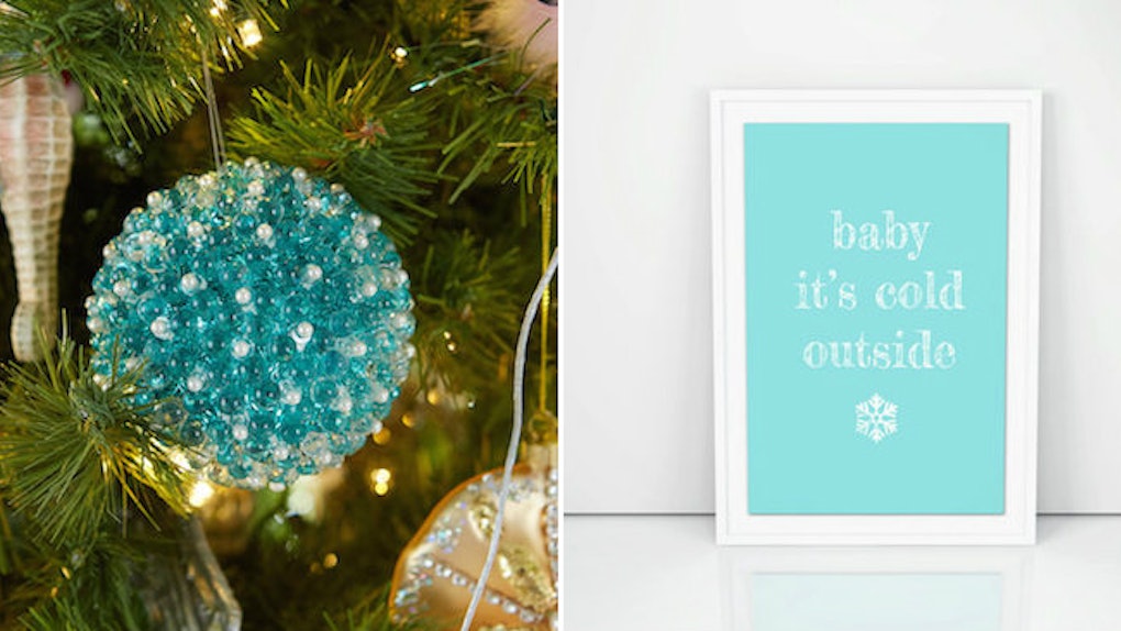 9 Tiffany Blue Christmas Decorations That Are Beyond Stunning