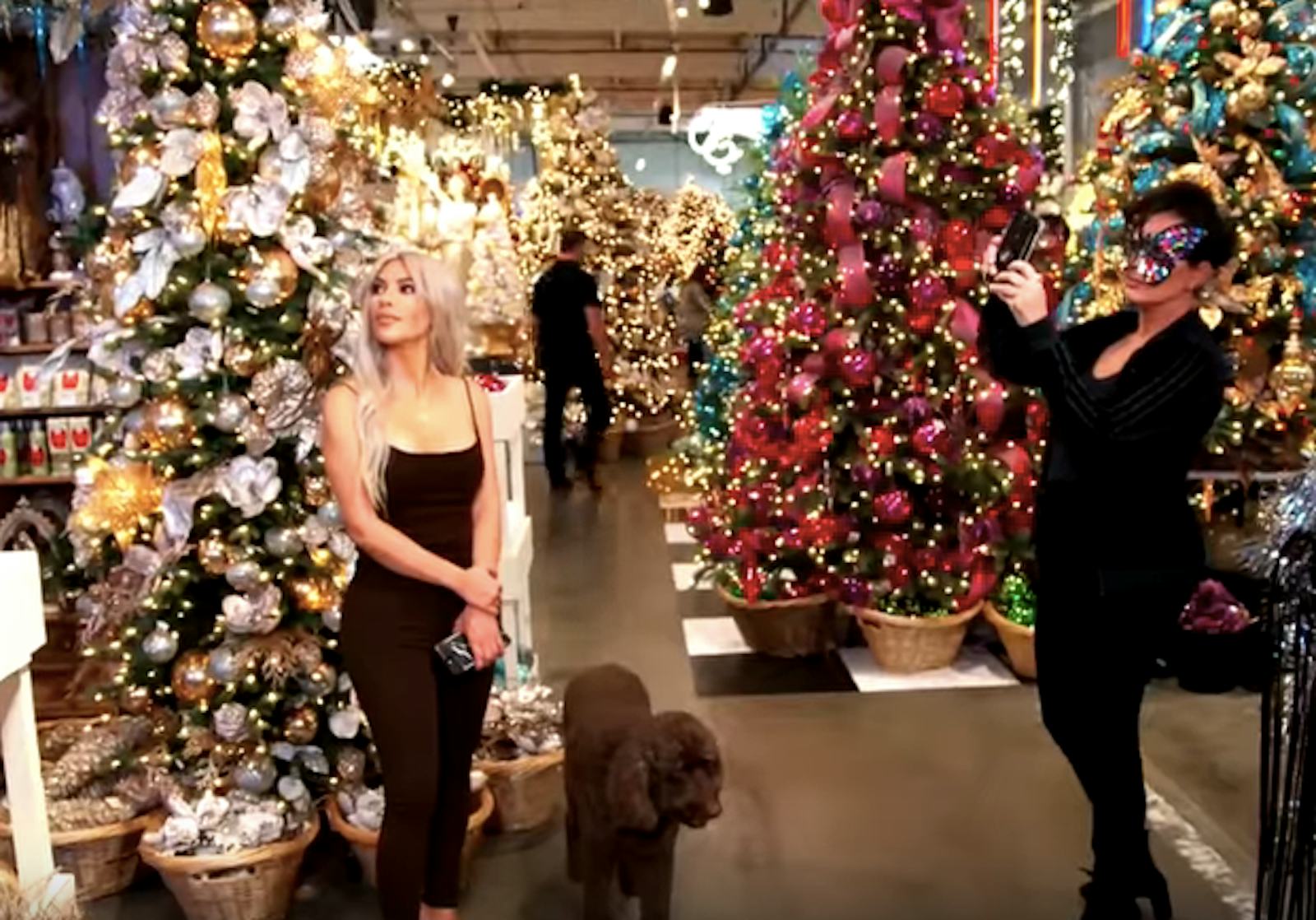 Kardashian christmas card david kardashians lachapelle kim shoot family chapelle la kanye photographer west jenner merry reveal cards celebrities icons Do The Kardashian Christmas Card Pictures Make One Card? The Family Is Making This Holiday