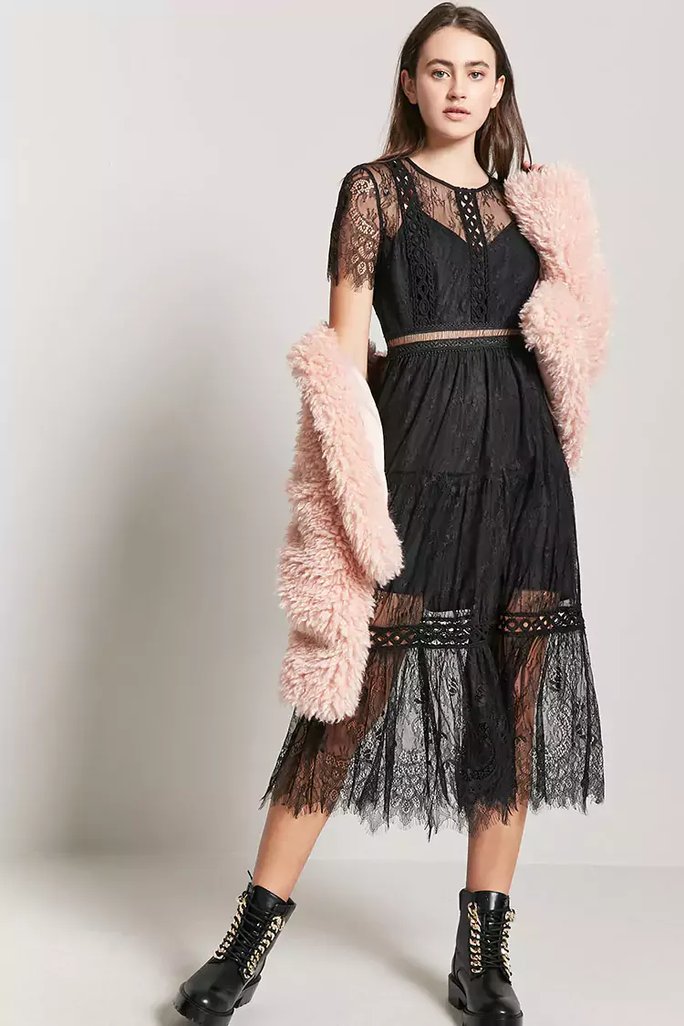 meghan markle christmas lunch dress Meghan Markle's Self-Portrait dress sold out immediately