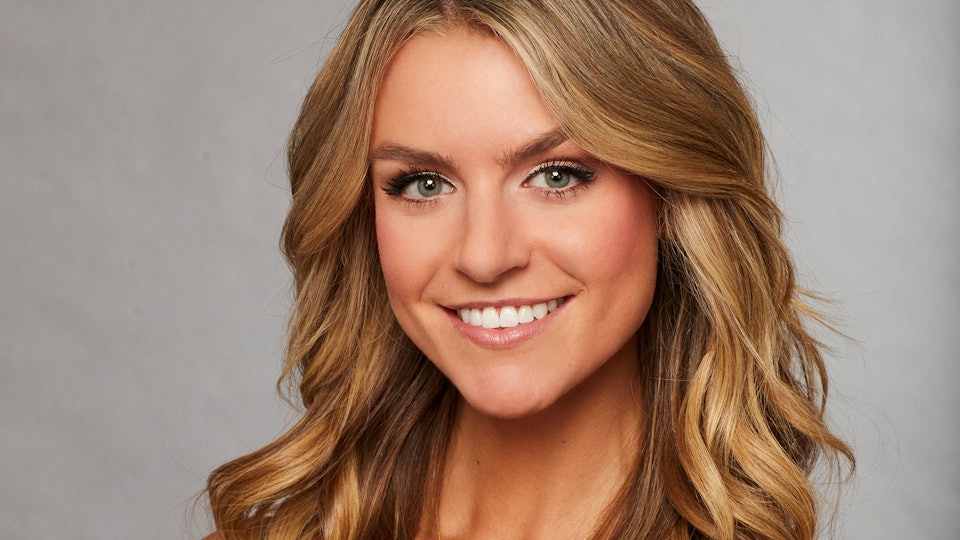 What Show Does Jessica From 'The Bachelor' Host? She's A Social Media