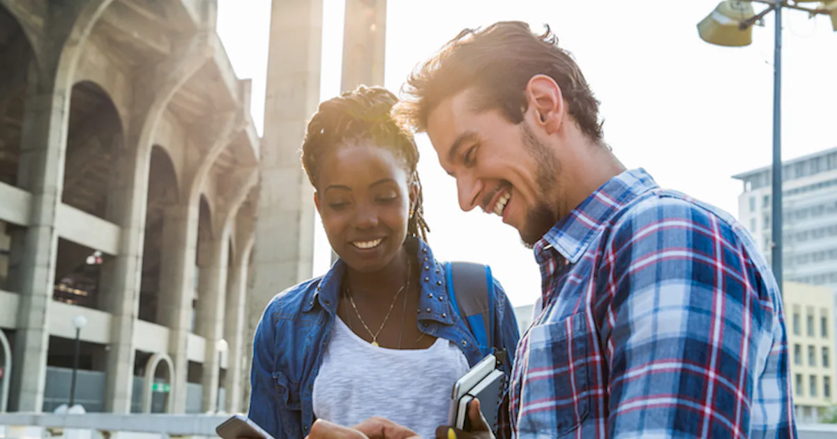 How Dating In Grad School Is Totally Different Than Dating In College