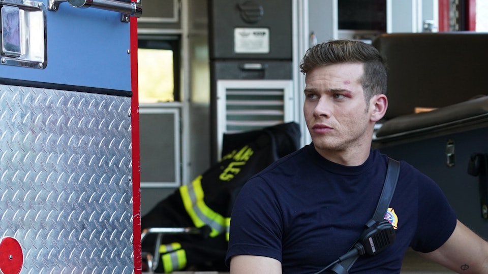 Who Plays Buck On '911'? Oliver Stark Is Your New Favorite Firefighter