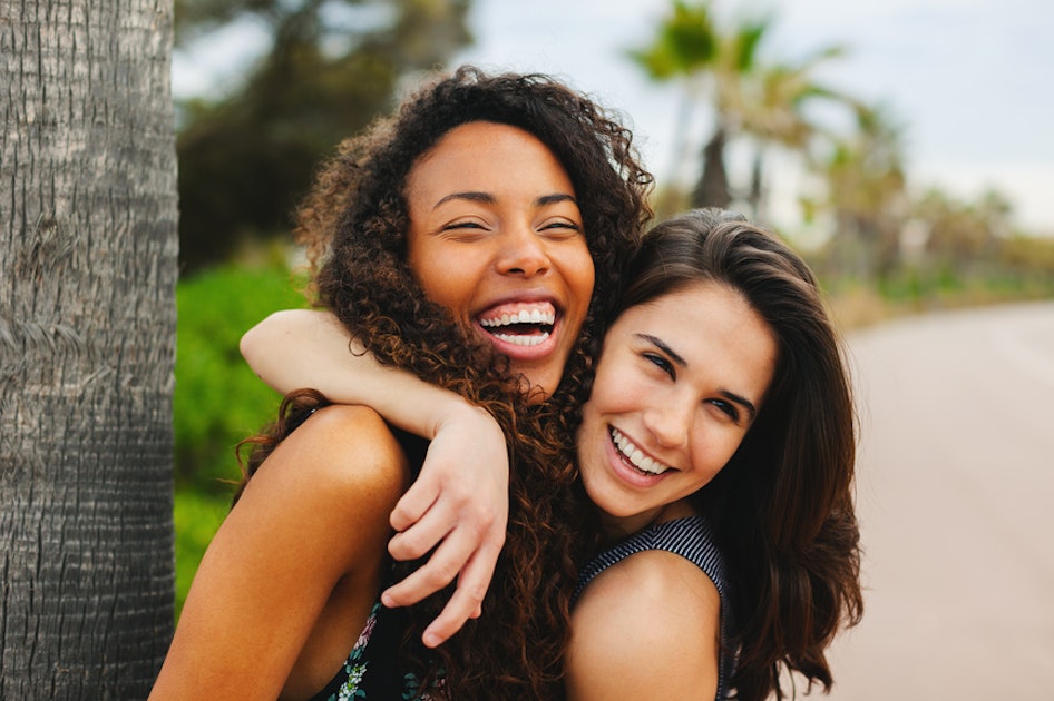 7 Thoughts You Have When Your Best Friend Gets Engaged