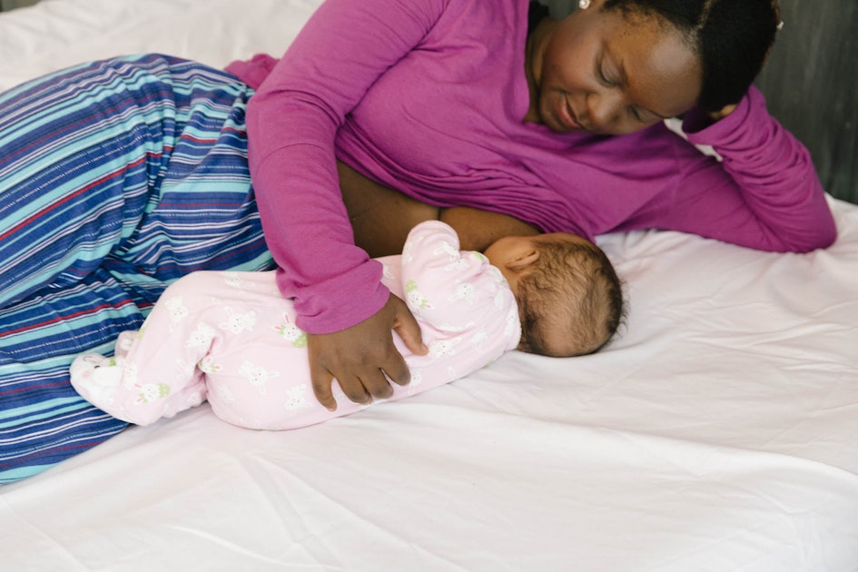 bænk vegne ophøre 7 Best Breastfeeding Positions For Large Breasts