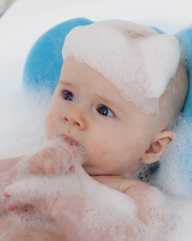 Why Does My Baby Hate Baths? Don't Get Too Worried