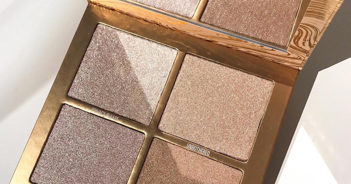 4color bronzer highlighters How To Wear Kylie Cosmetics' The Wet Set Pressed Powder Highlighter