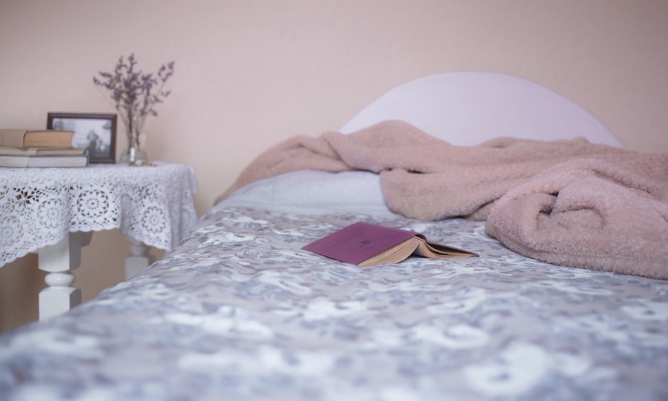 What Waking Up In The Middle Of Night Could Indicate About Your What Waking Up In The Middle Of Night Could Indicate About Your Health