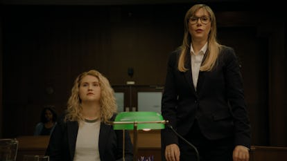 Why 'Idiotsitter's First Sex Scene Shocked Jillian Bell & Charlotte