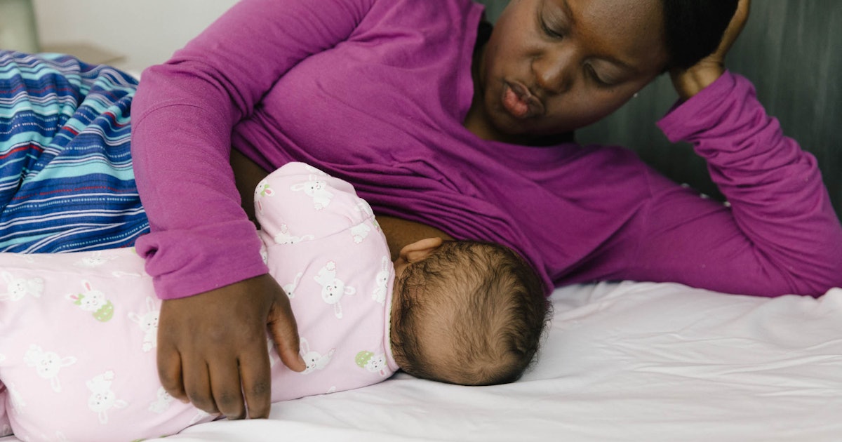 Does Breastfeeding Affect Postpartum Hair Loss? The ...