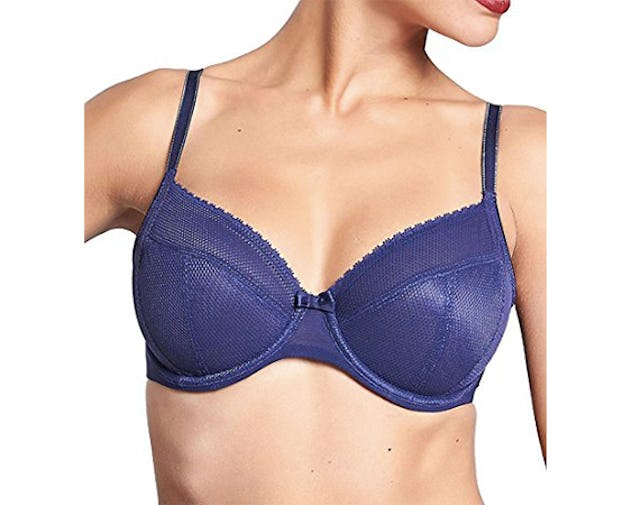 The 9 Best Plunge Bras For Large Breasts