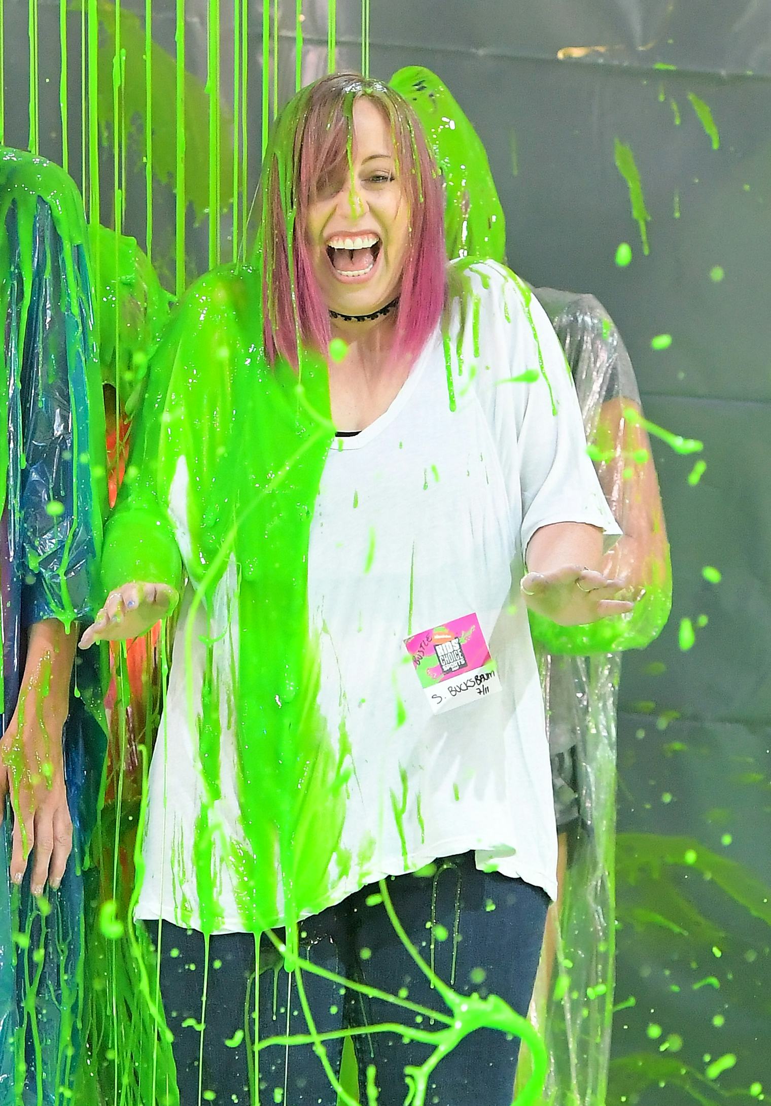 What It S Really Like To Get Slimed By Nickelodeon