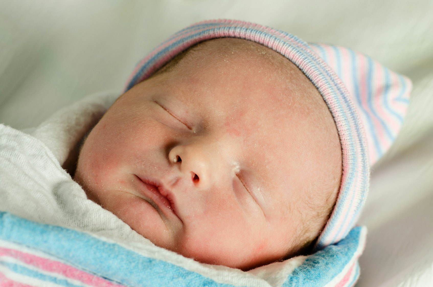 baby sleeping hat