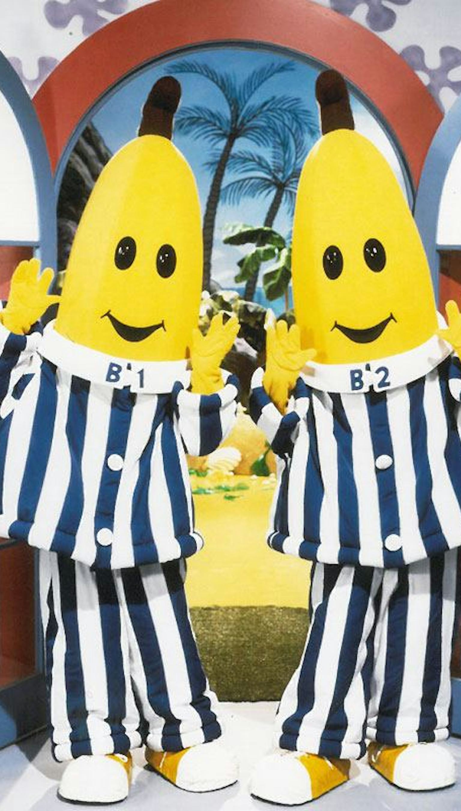 The Cast & Creators Of 'Bananas In Pajamas' Talk About The Show 25 Years Later & Reveal SO Much The Cast & Creators Of 'Bananas In Pajamas' Talk About The Show 25 Years Later & Reveal SO Much