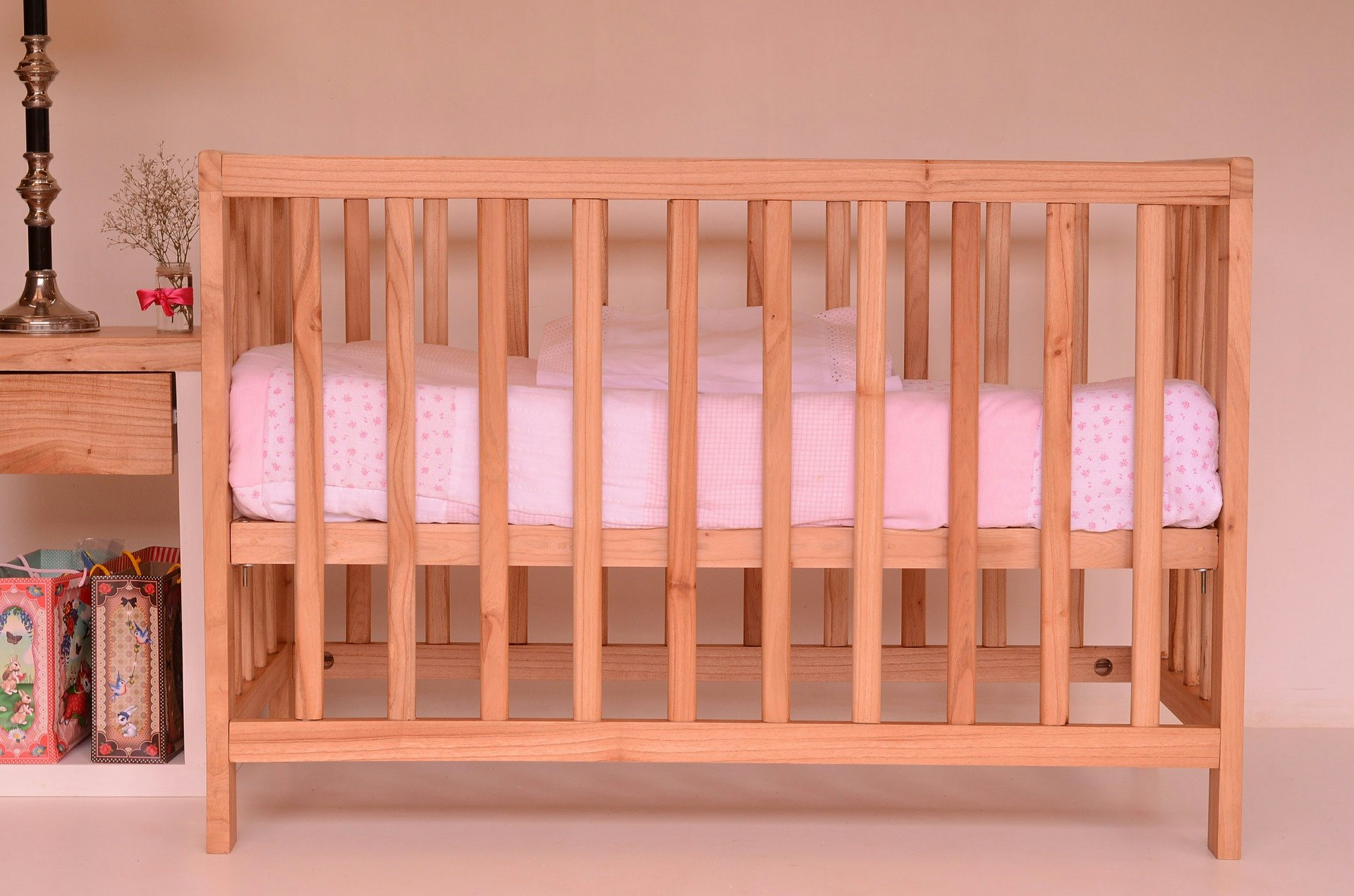 Can My Baby's Leg Get Stuck In The Crib Bars? It's A Real Concern