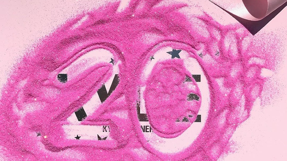 Whats In Kylie Cosmetics 20th Birthday Collection Its Her Most