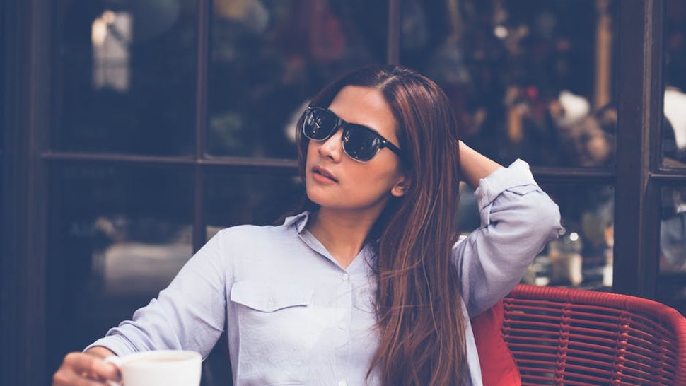 15 Little Signs You Don T Feel Comfortable In Your Own Skin