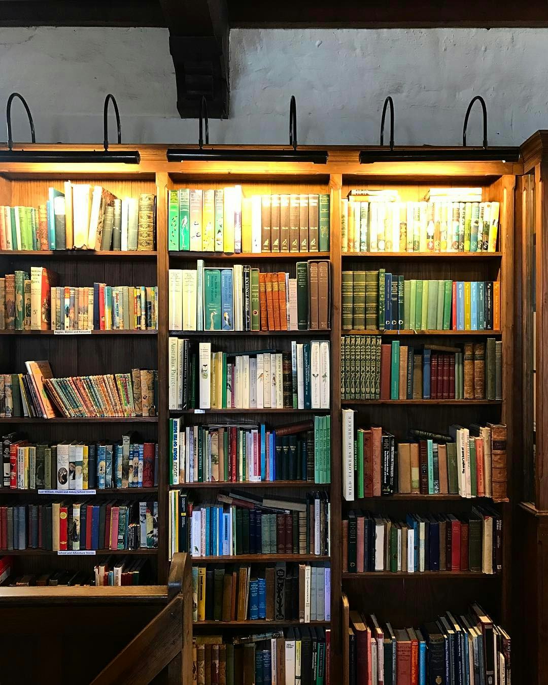 9 Unputdownable Books You'll Want To Read In A Single Sitting