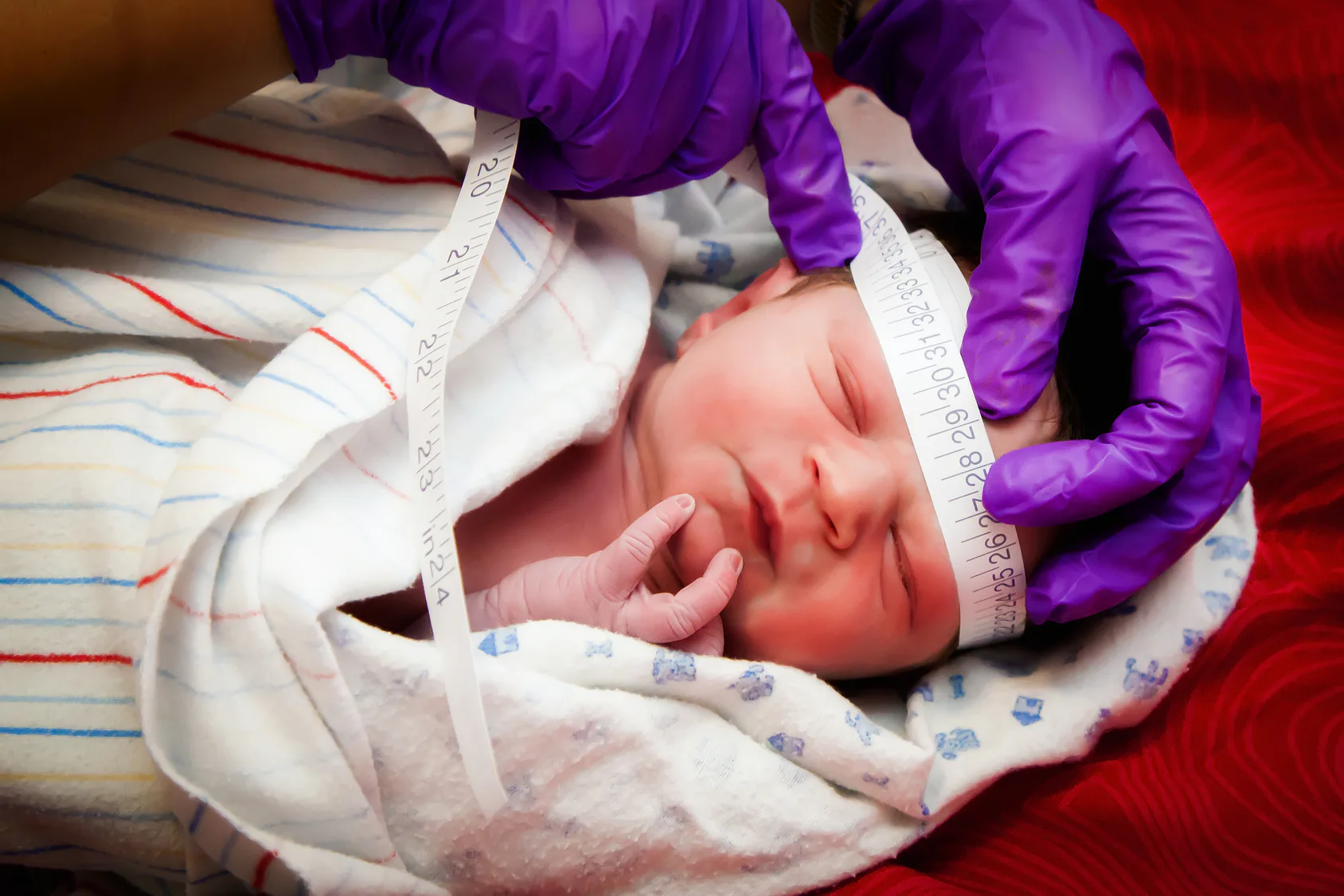 8 Moms Reveal What A Home Birth Actually Feels Like