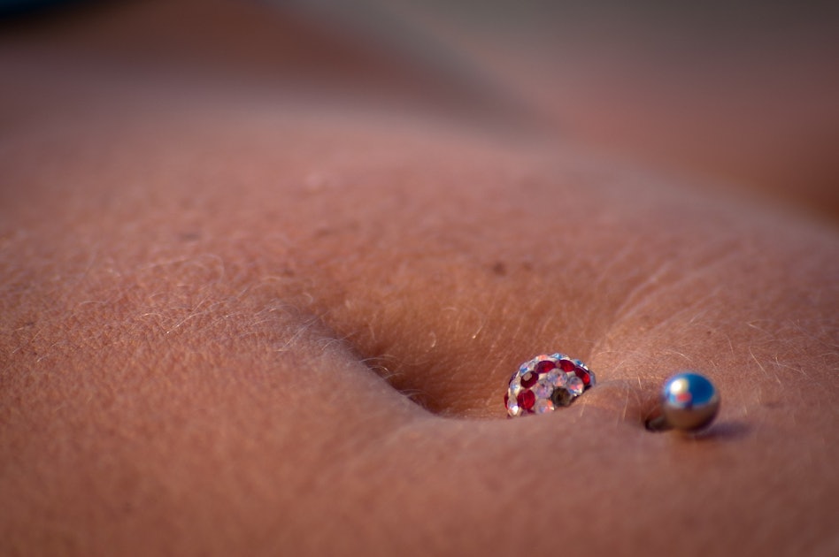 Getting a Belly Button Piercing? Here's What to Know